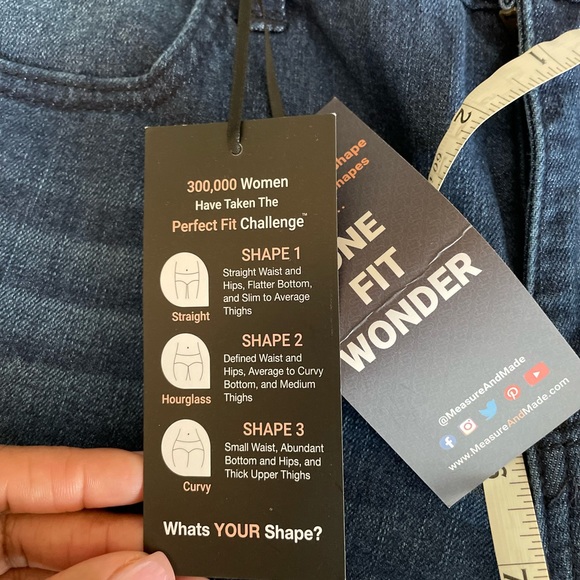 Measure and Made Wide Leg Crop Straight Jeans - Size 14 - Picture 15 of 16